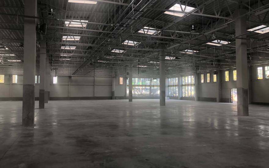 XVY – Store Building